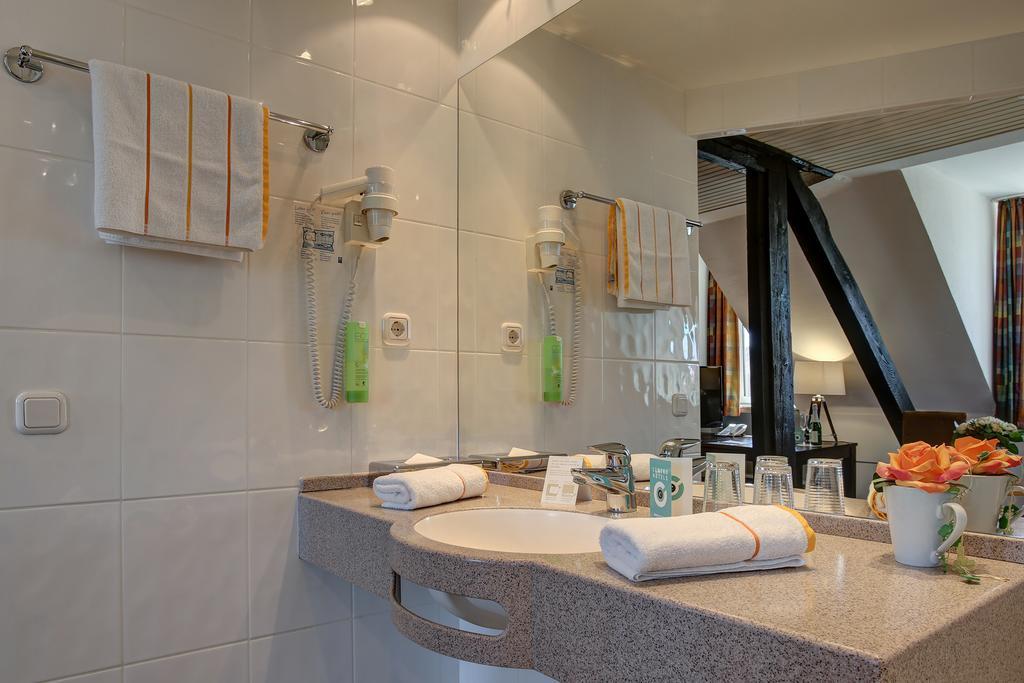Trip Inn Hotel Blankenburg Karlsruhe Pokoj fotografie